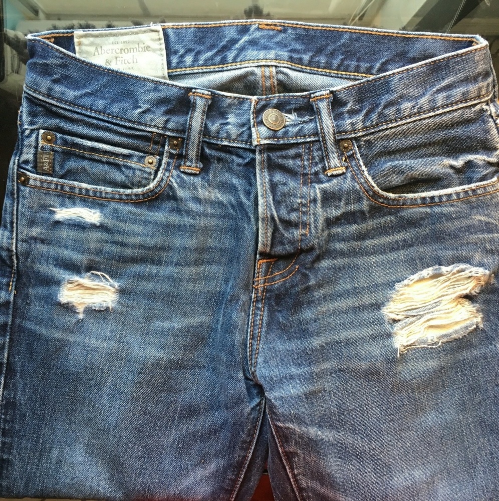 Abercrombie & Fitch ripped jeans